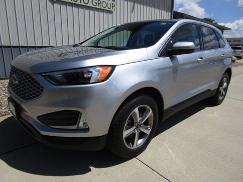 Used 2023 Ford Edge SEL w/ Convenience Package AWD/4WD image 1
