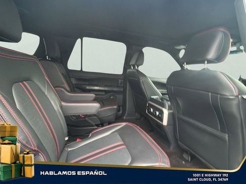 Used 2022 Ford Expedition Limited image 30
