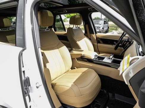 New 2026 Land Rover Range Rover SE AWD/4WD image 43