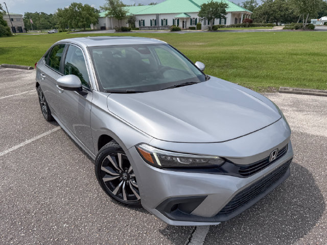 Used 2022 Honda Civic EX image 2
