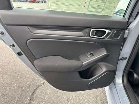Used 2022 Honda Civic Sport image 32
