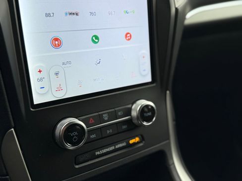 Used 2024 Ford Edge ST-Line image 24