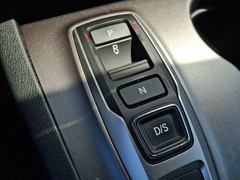 Used 2022 Honda Ridgeline RTL image 16
