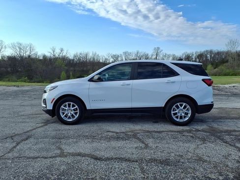 Used 2024 Chevrolet Equinox LS w/ LS Convenience Package FWD image 37