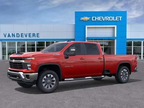 New 2026 Chevrolet Silverado 3500 LT image 2