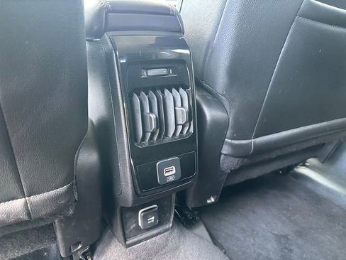 Used 2022 Jeep Compass Limited AWD/4WD image 18