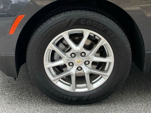 Used 2022 Chevrolet Equinox LT FWD image 32