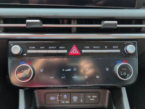 Used 2025 Hyundai Tucson SEL FWD image 15