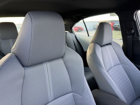 New 2026 Toyota Corolla SE image 3