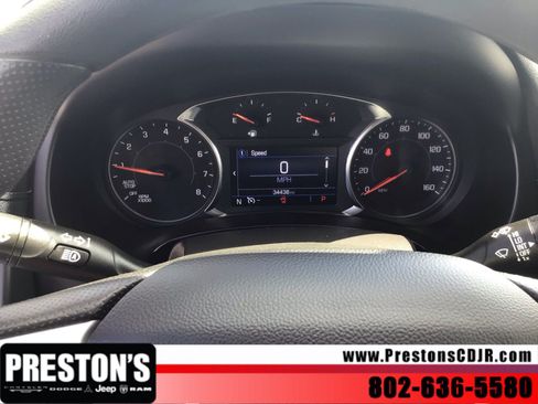 Used 2024 GMC Terrain SLE AWD/4WD image 15