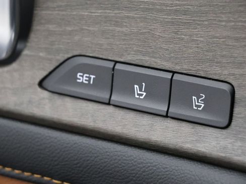 Used 2023 Kia Sorento SX Prestige image 33