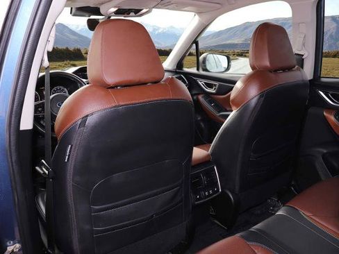 Used 2023 Subaru Forester Touring image 19