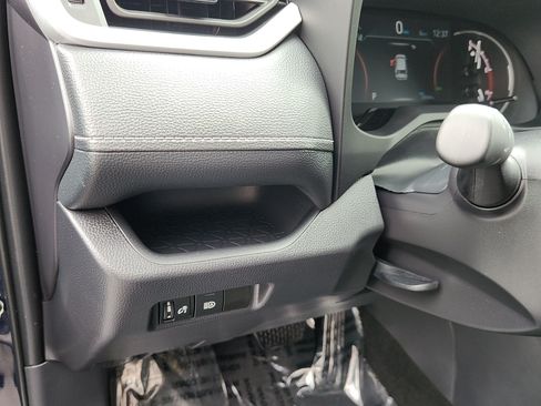 Certified 2025 Toyota RAV4 XLE AWD/4WD image 12