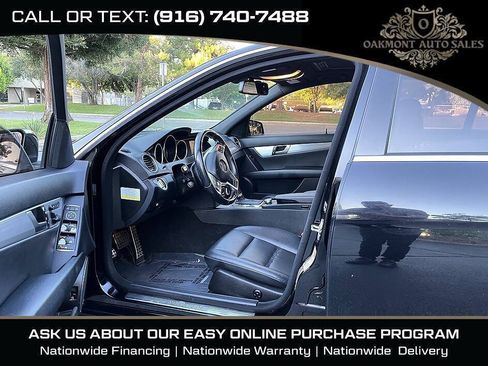 Used 2013 Mercedes-Benz C 300 4MATIC Sedan image 15