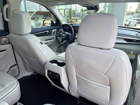Used 2026 Buick Enclave Avenir w/ Super Cruise Package AWD/4WD image 25