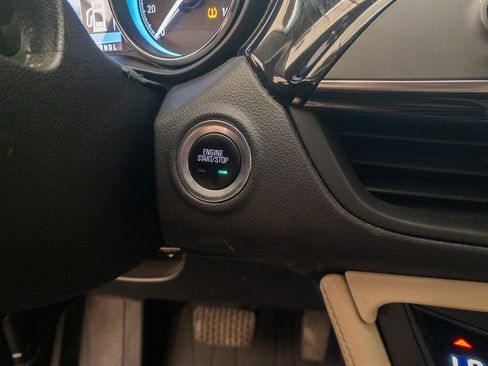 Used 2018 Buick Envision Preferred image 26