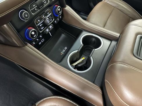 Certified 2022 Chevrolet Tahoe High Country w/ Premium Package image 25