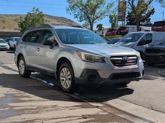 Used 2018 Subaru Outback 2.5i AWD/4WD video 3