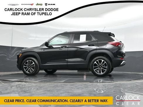Used 2025 Chevrolet TrailBlazer LT AWD/4WD image 45