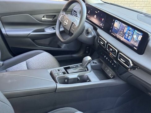 New 2026 Nissan Sentra SV w/ Floor Mat Package FWD image 9
