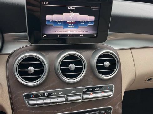 Used 2018 Mercedes-Benz C 300 4MATIC Sedan image 27