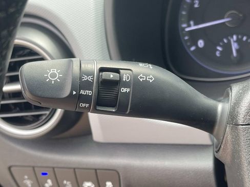 Used 2019 Hyundai Kona Ultimate AWD/4WD image 39