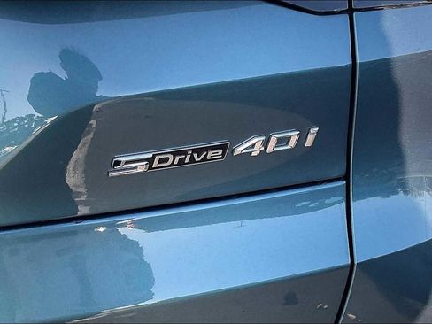 Used 2025 BMW X5 sDrive40i w/ Premium Package image 11