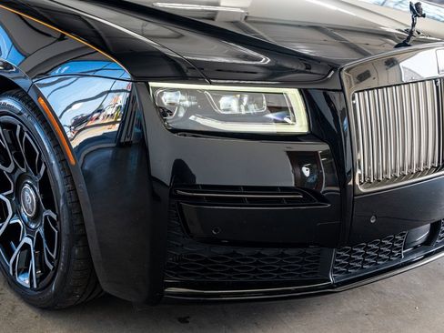 Used 2022 Rolls-Royce Ghost Black Badge image 20