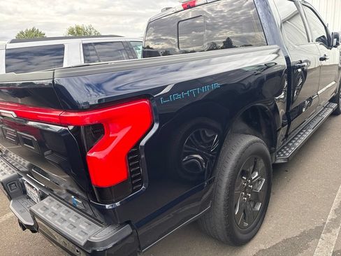 Used 2023 Ford F150 Lightning Lariat AWD/4WD image 5