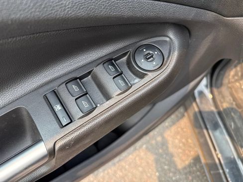 Used 2013 Ford Escape SE AWD/4WD image 16