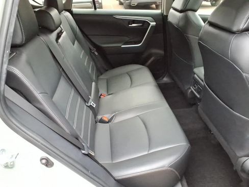 Used 2023 Toyota RAV4 XLE Premium FWD image 12