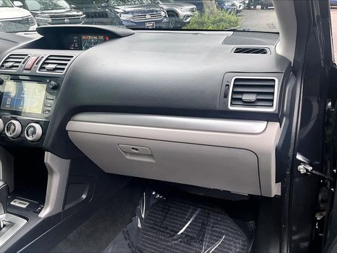 Used 2016 Subaru Forester 2.5i Limited AWD/4WD image 19