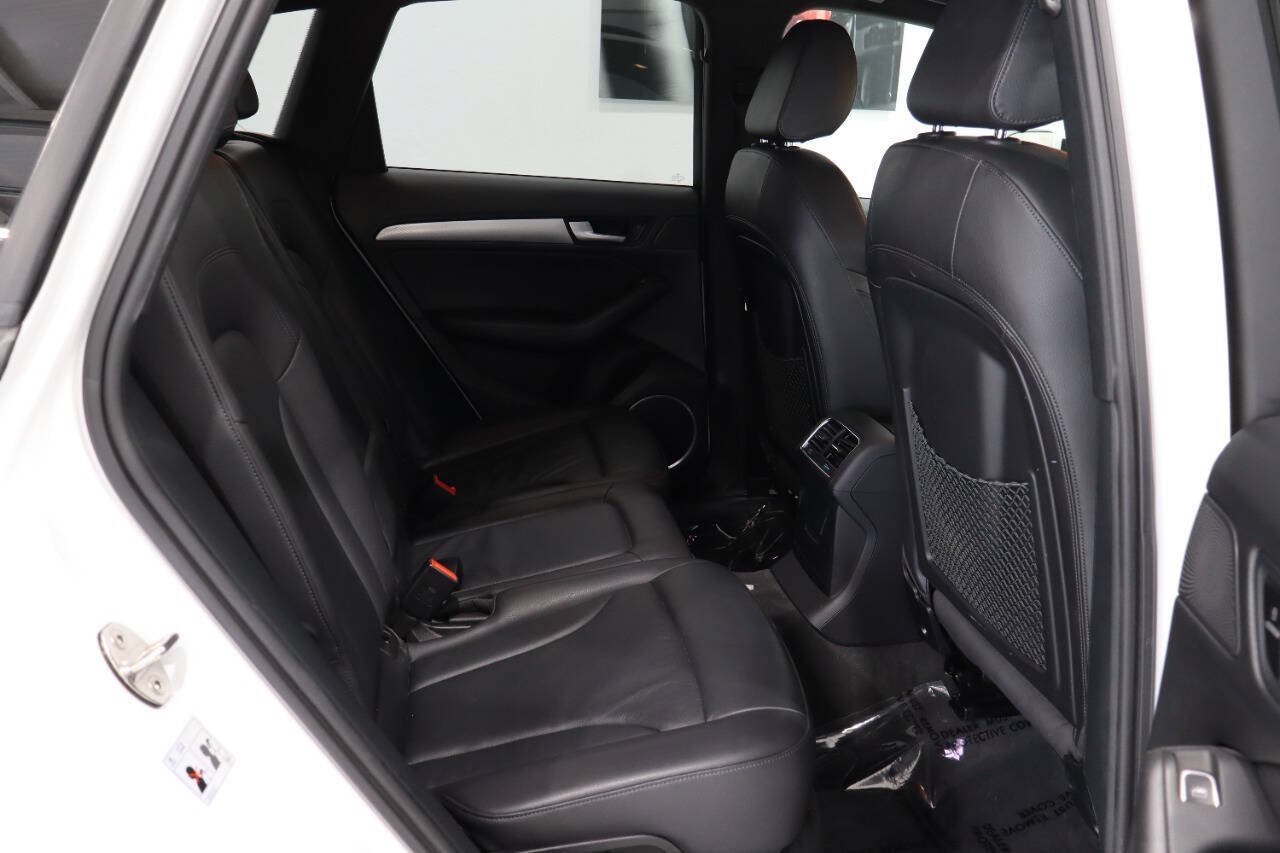 Used 2016 Audi Q5 3.0T Premium Plus AWD/4WD image 9