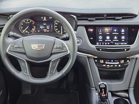 New 2026 Cadillac XT5 Luxury AWD/4WD image 30