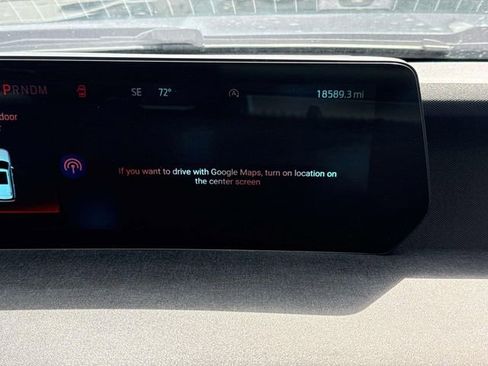 Used 2025 Ford Expedition Active image 16