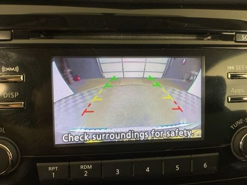 Used 2015 Nissan Rogue S FWD image 19