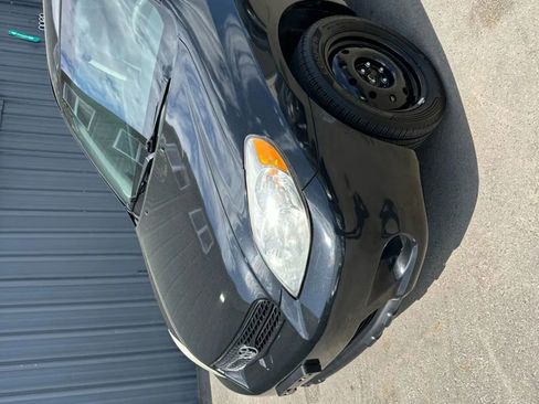 Used 2006 Toyota Matrix XR image 24