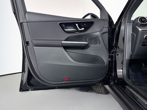 New 2026 Mercedes-Benz GLC 300 image 20