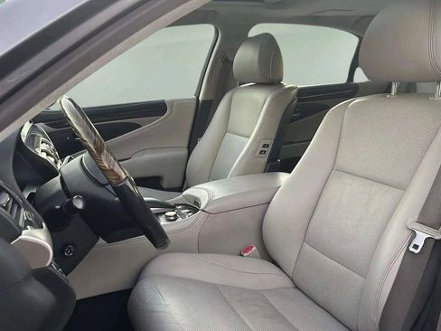 Used 2013 Lexus LS 460 L image 13