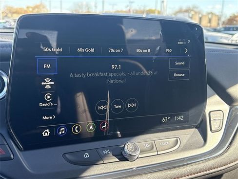 Used 2025 Chevrolet Blazer RS image 13