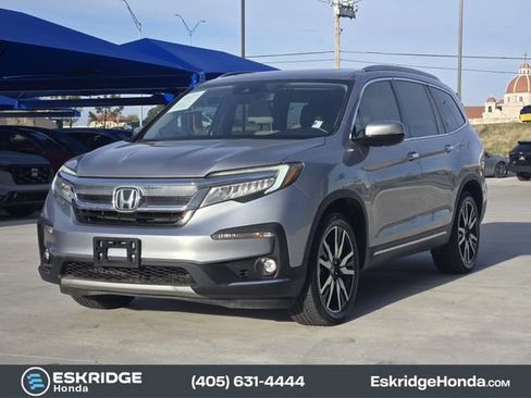 Used 2022 Honda Pilot Touring image 3
