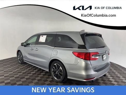 Used 2024 Honda Odyssey Elite image 6