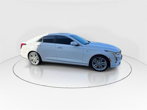 Used 2021 Cadillac CT4 Premium Luxury image 9