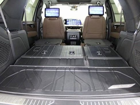 New 2026 Chevrolet Tahoe High Country image 29