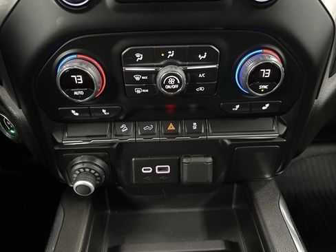 Used 2022 Chevrolet Silverado 1500 LT Trail Boss w/ Bed Protection Package AWD/4WD image 26