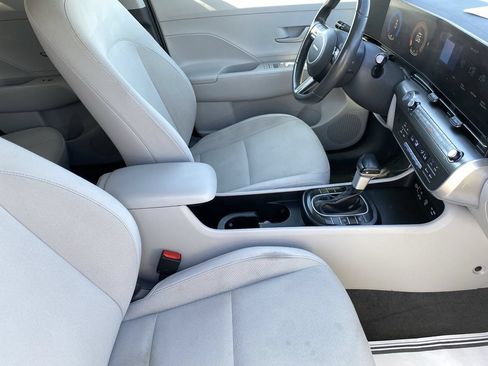 Used 2024 Hyundai Kona SEL FWD image 10