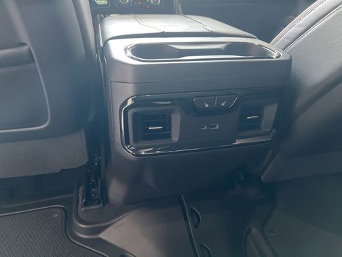 Used 2024 GMC Sierra 1500 AT4X AWD/4WD image 26