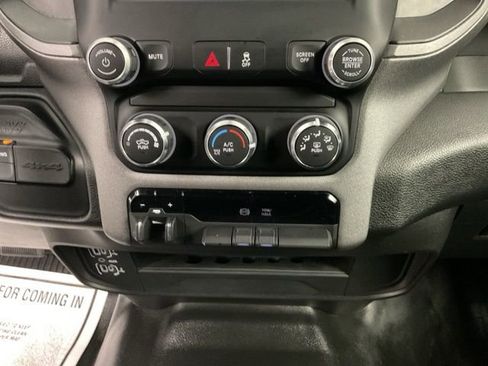 Used 2024 RAM 2500 Tradesman w/ Chrome Appearance Group AWD/4WD image 20