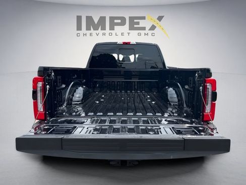 Used 2026 Ford F250 Platinum AWD/4WD image 32