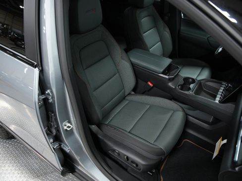 New 2026 GMC Terrain AT4 image 15